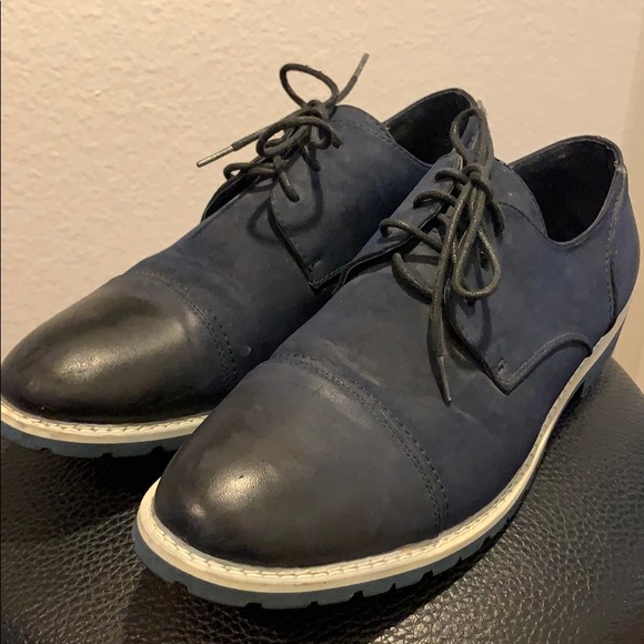 kenneth cole blue suede shoes